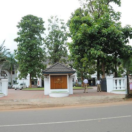 Vijayapark Hotel Kaduturutti Exterior foto